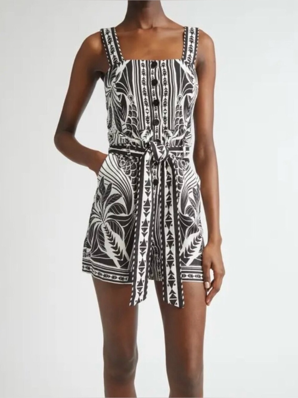 FARM Rio | NWT | Monochrome Elegance Romper | Medium